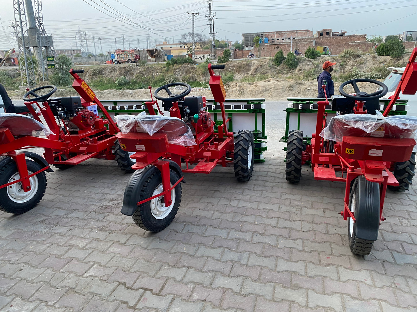 Reaper Machine Modal 2000 15 HP 3 Wheel