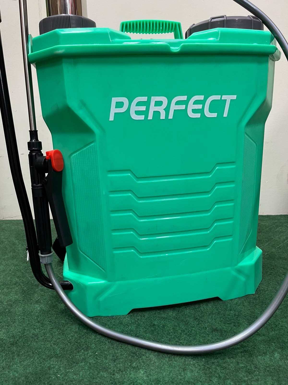 Manual Hand Sprayer 20 LTR Brand Name Perfect