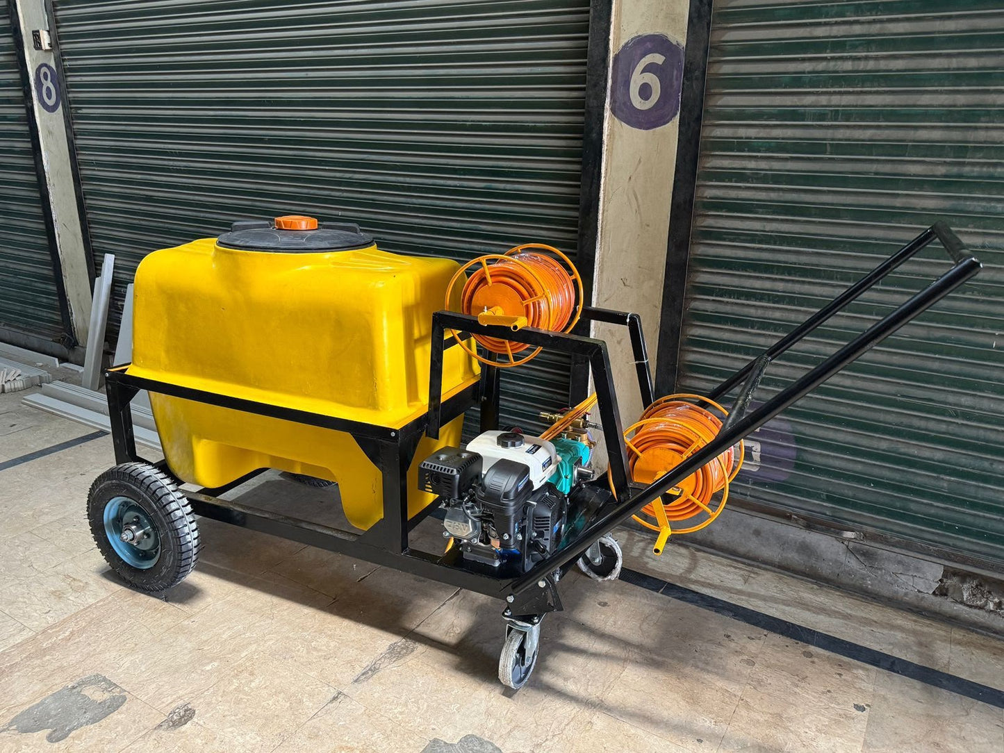 Trolley Power Sprayer 300 LTR With Engine and Pump