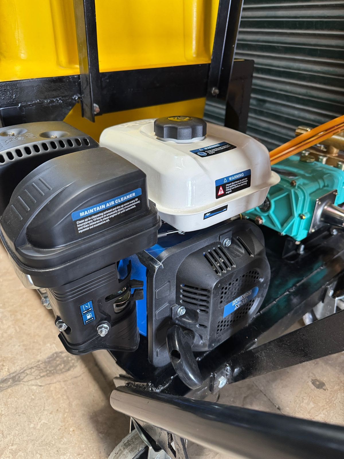 Trolley Power Sprayer 300 LTR With Engine and Pump